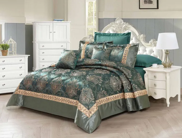 Emerald Jacquard Bedspread Set