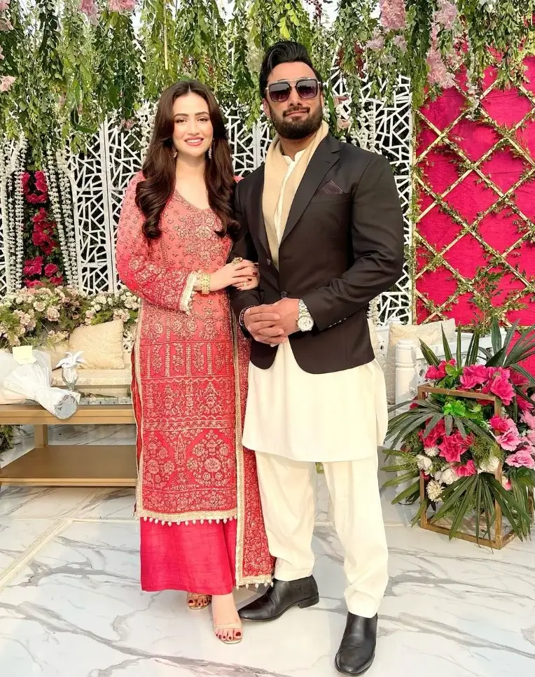 Sana Javed Wedding clothing (1)