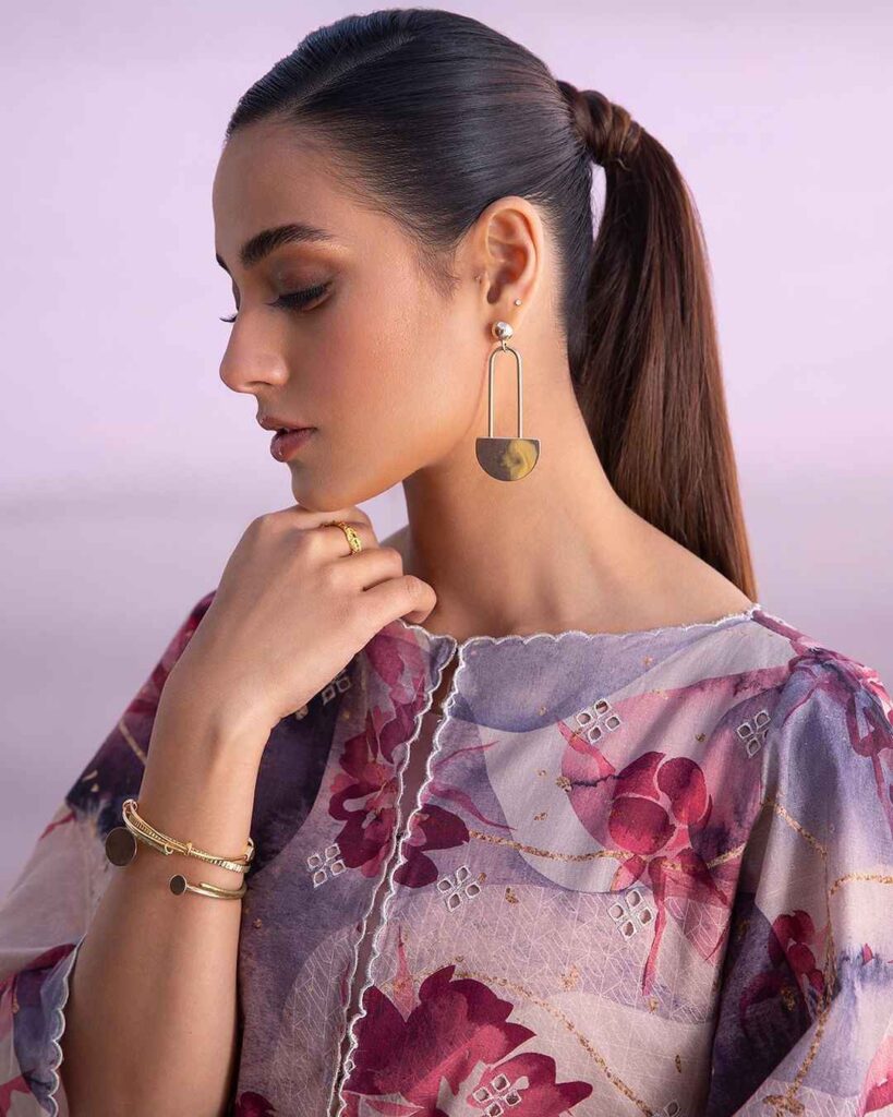 Iqra Aziz wearing Sapphire new collection
