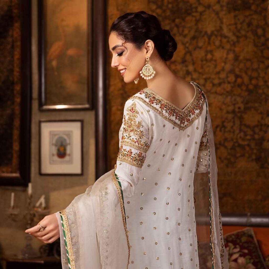 Maya ali beautiful dress