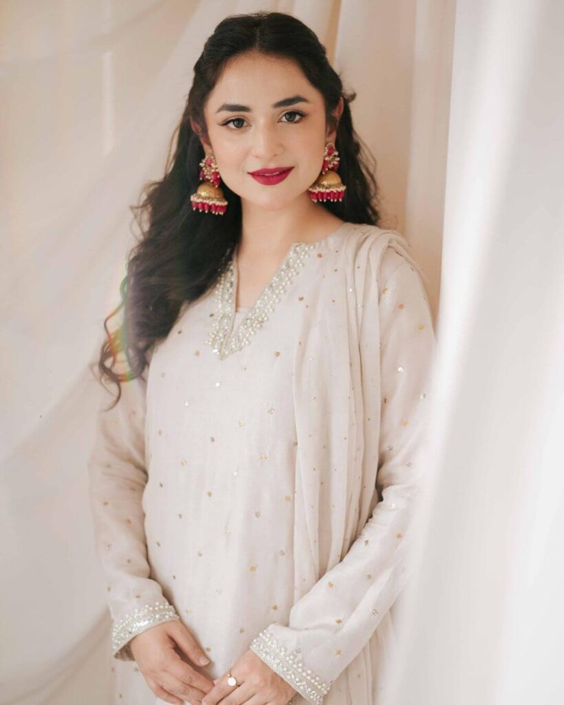 Yumna Zaidi white dress